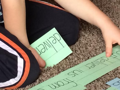 Doman-metodi auttaa lapsia lukemaan