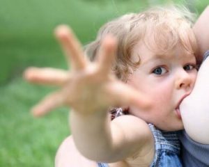 Missä vaiheessa imettäminen kannattaa lopettaa?