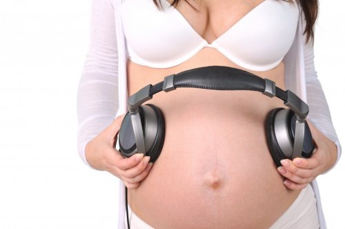 Vauvan liikkeiden stimulointi raskauden aikana