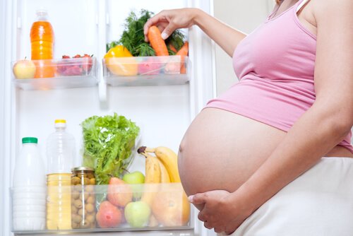 raskaus ja ruoka