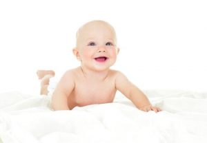 Miksi tulisi laittaa vauva vatsalleen päivisin?