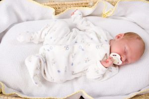 Vauvan nukuttaminen: mikä on Ferber-metodi?
