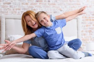 Äidiksi yli 35-vuotiaana - hyödyt ja riskit