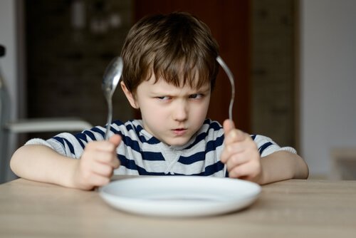 Miksi lasta ei saa pakottaa syömään?
