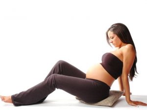 Tekniikoita synnytyksen helpottamiseen