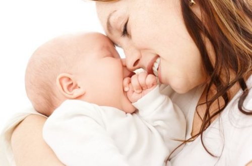 Vauvan tuoksu luo ainutlaatuisen yhteyden