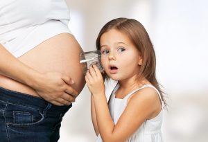 Miten äitiys muuttuu toisen lapsen kohdalla?