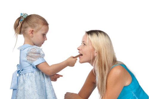 Lasta ei saa pakottaa syömään