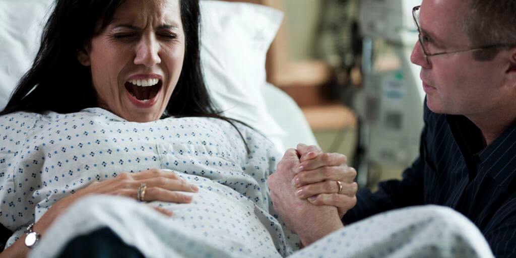 Äitien synnytyksessä kokema kipu