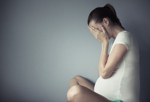 Synnytyspelko ja siihen liittyvän ahdistuksen lievittäminen