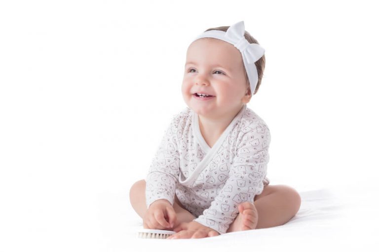 Vauvojen hiuspannat ja -nauhat - käytä asusteita varoen