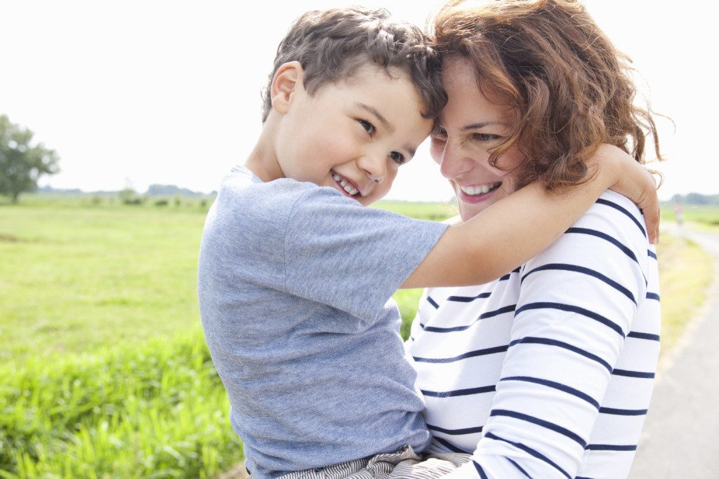Lapsen on tärkeää tuntea itsensä tärkeäksi ja rakastetuksi