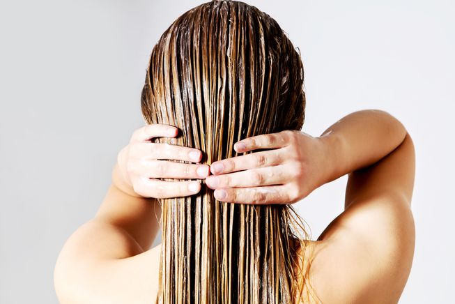 Nopeat kauneusrutiinit - tunnista hiustyyppisi ja opi käsittelemään hiuksiasi