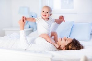 Vauvan lihasten vahvistaminen 10 liikkeen avulla
