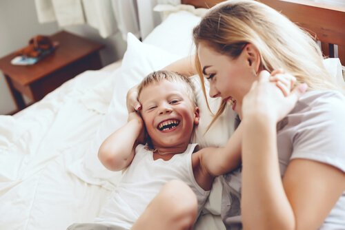 5 neuvoa stressittömään lapsuuteen