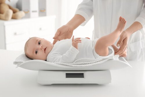 Vauvan painonhallinta 6 neuvon avulla