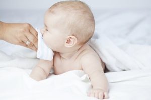 Vauvan flunssan estäminen 7 vinkin avulla
