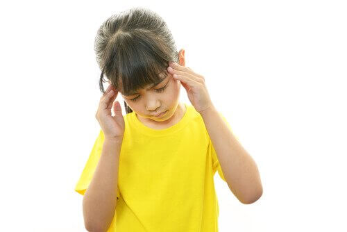 Lapsen migreeni: Syyt, oireet ja hoito