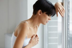 Rintojen arkuus: Syyt ja hoitotavat