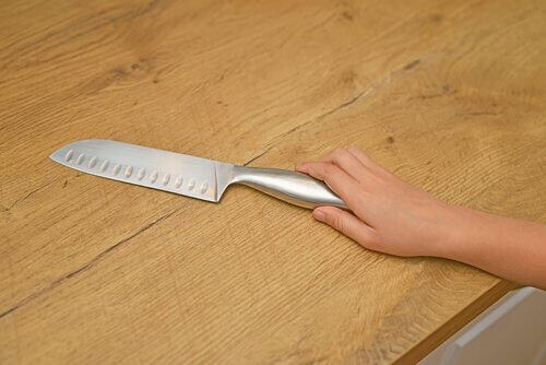 9 kotoa löytyvää asiaa, jotka on pidettävä poissa lasten ulottuvilta