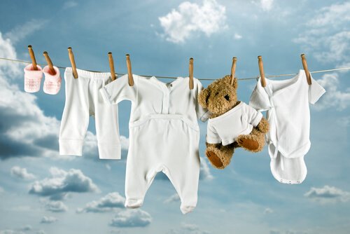 Tehokas ja turvallinen vauvanvaatteiden pesu 6 vinkin avulla