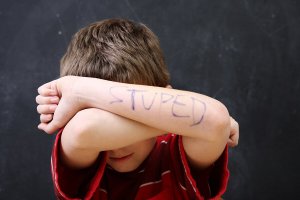 Ongelmat lapsen itsetunnossa