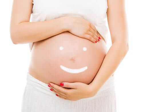 Miten äidin napa muuttuu raskauden aikana?