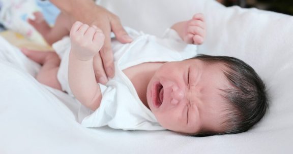 Vauva ei lakkaa itkemästä!