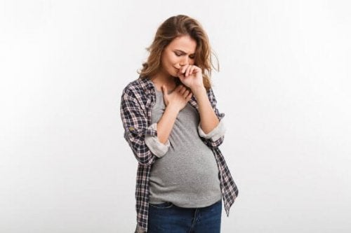 Onko normaalia, että raskauden aikana itkettää usein?