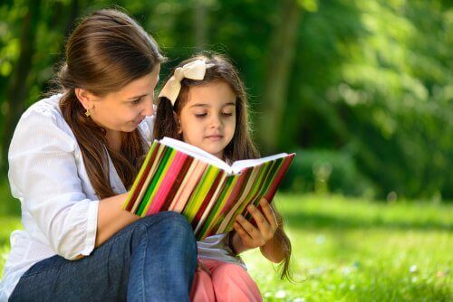 5 motivoivaa aktiviteettia, jotka kannustavat lasta lukemaan
