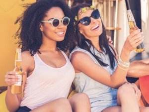 Teinien halu olla suosittu