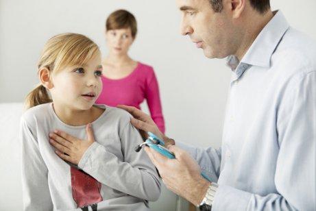 Voiko astmaa sairastava lapsi harrastaa liikuntaa?