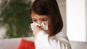 Kuinka hoitaa lapsen flunssaa?