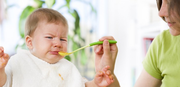 Vanhemmat voivat tuntea olonsa epätoivoiseksi, kun lapsi ei syö