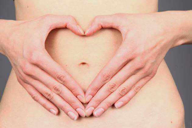 Raskauden aikana tulisi syödä terveellisesti.
