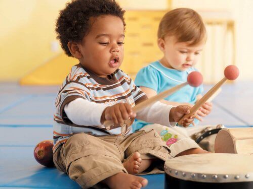 Musiikki voi tehostaa lapsen luovuutta