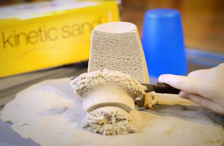 Taikahiekka valmistuu helposti myös kotona