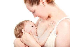 4 yleistä kysymystä imettämisestä