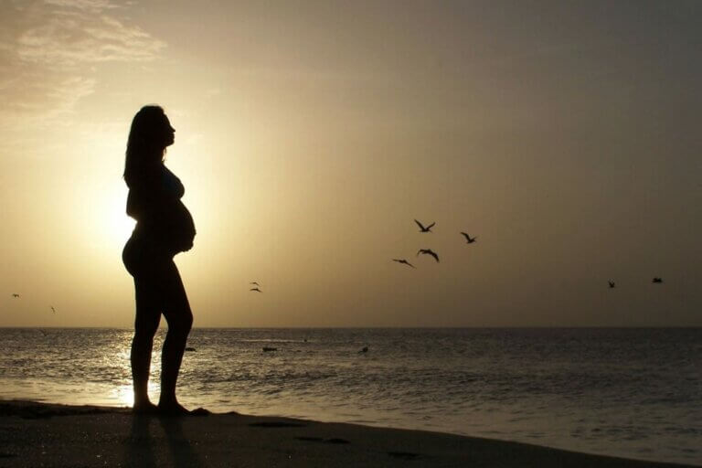 10 luonnollista keinoa synnytyksen käynnistämiseen