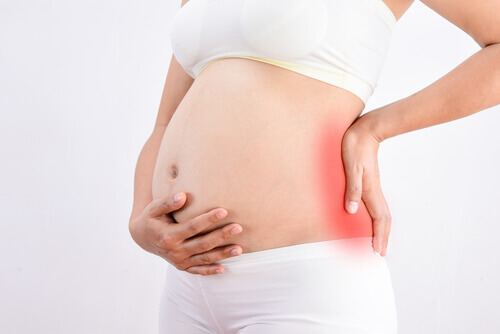 Mistä raskauden aikainen vatsakipu johtuu ja koska se on merkki vakavasta ongelmasta?
