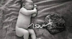 Mikä on lootussynnytys?