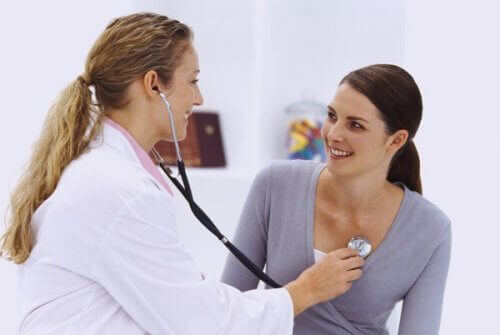 Naisten yleisimmät rintoihin liittyvät sairaudet