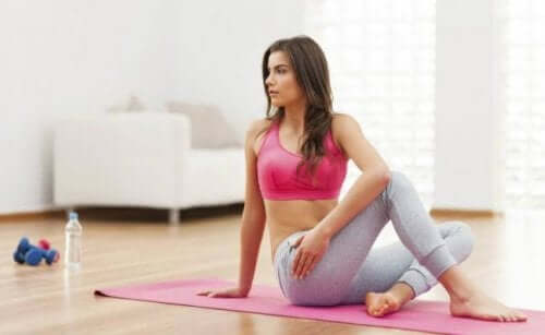 Selkä vahvaksi näiden 6 harjoituksen avulla