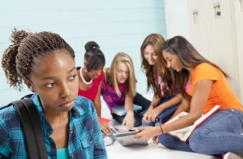 Kuinka välttyä eristäytymiseltä koulussa?