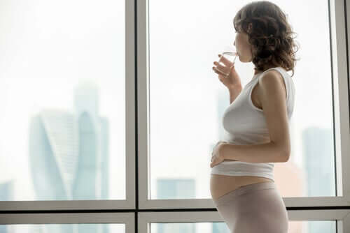 Raskauden aikaiset ruoansulatusvaivat ja närästys