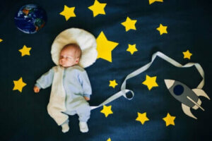 15 astronomiasta inspiraation saanutta englanninkielistä lapsen nimeä