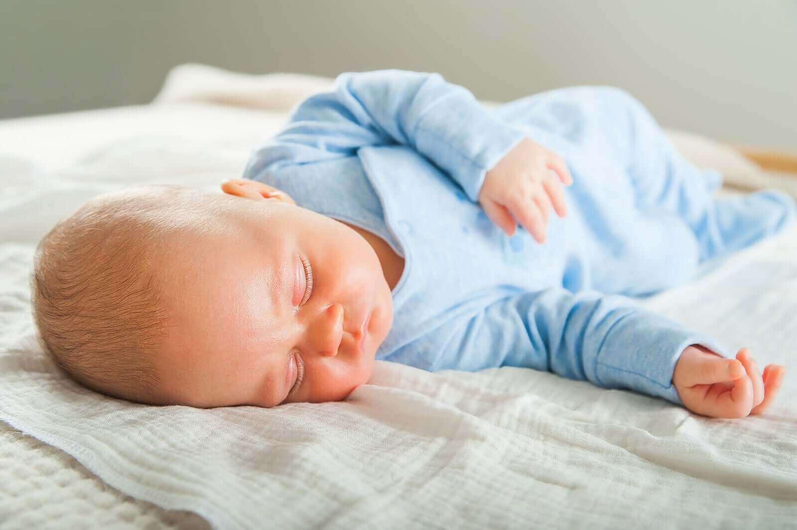 Miten vauvan unirytmi kehittyy kasvun myötä?