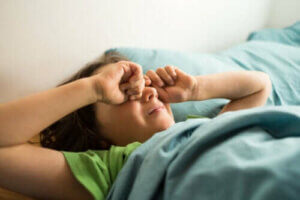 Heräämisen jälkeinen sekavuus lapsella