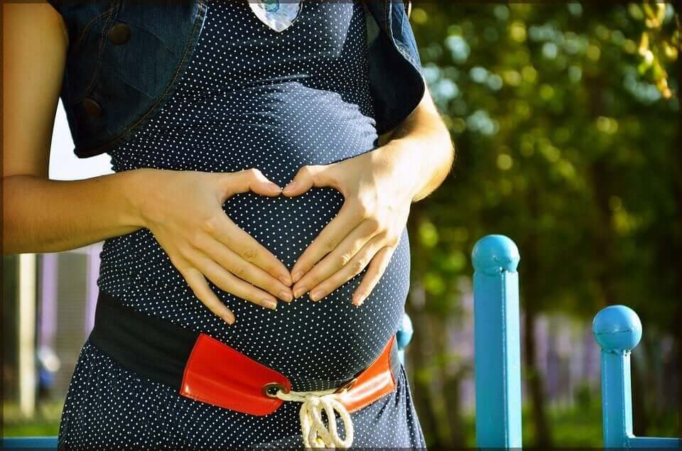 7 asiaa, joita nainen murehtii raskauden aikana