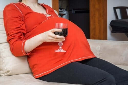 Mikä on sikiön alkoholioireyhtymä?
